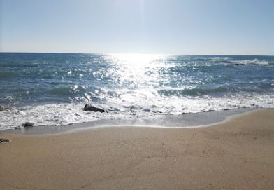 playa de arena nudista