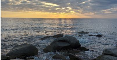 playa de arena nudista